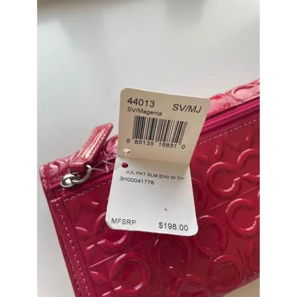 New Coach Wallet - Picture 5 of 7